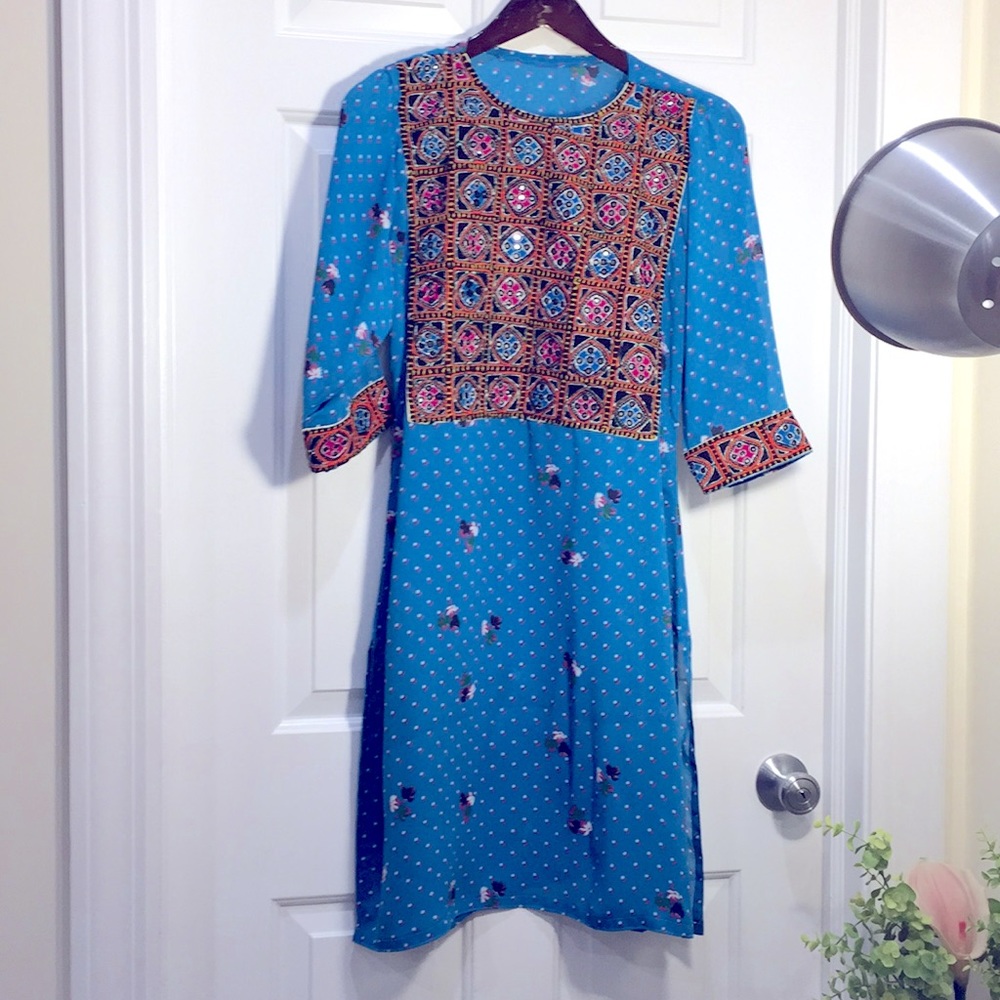 Women ‘s M size Pakistani dress